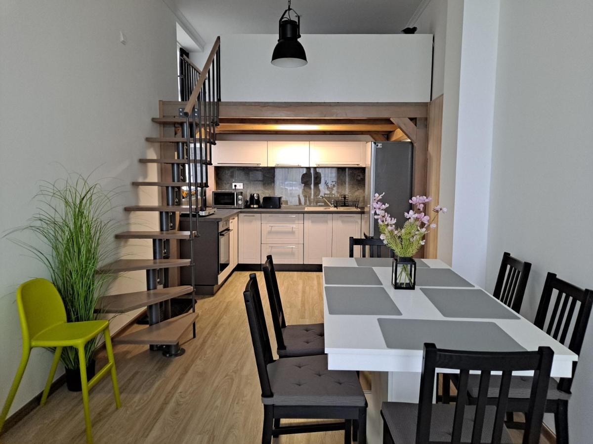 Vizparti Silver X Apartman Siofok Ngoại thất bức ảnh