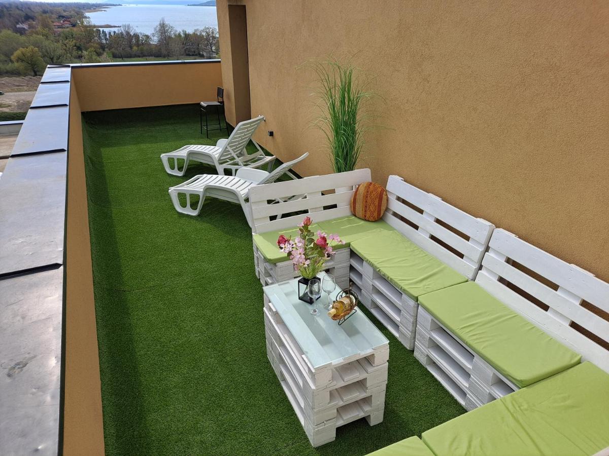 Vizparti Silver X Apartman Siofok Ngoại thất bức ảnh